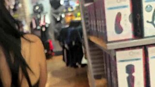 Goth Girlfriend Asteria Jade Rides in Public Park Sex Scene