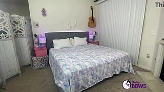 Sluttybbws - BTS Blonde BBW Milf Cameron Skye Gets Wet and Hairless in Chubby Tight Pussy Action