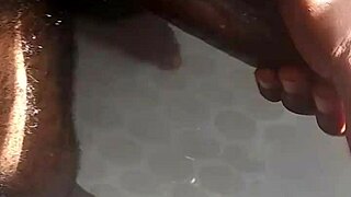 solo bathing in the usa shower project