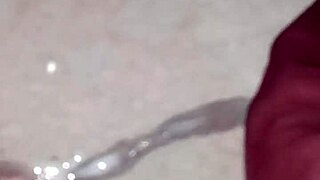 I watch Superdarius jerk off quickly before bedtime with sloppy cumshot