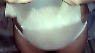 Arab Milf's Sexy Ass in Wild Action