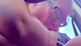 Fat BbW Amateur Sucks Monster Cock For Lunch