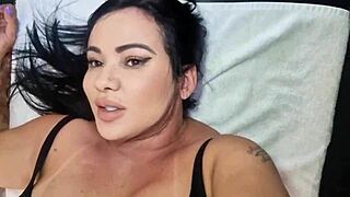 Milf Gives Intense Clit Massage On Latina Pornstar!