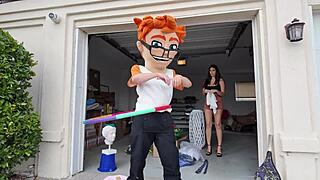 Lola Pearl's Garage Sale Turns Into Hardcore Facial And Tit Cum Session