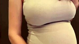 Stepmom Flaunts Elastic Ass and Big Milky Tits in Massage