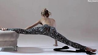 russian hot hairy gymnast rita mochalkina flexes naked in gym