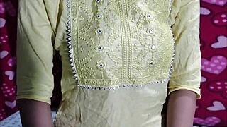 Desi Bhabhi, Show Me Your Hot Body and Take My Deep Thrusts