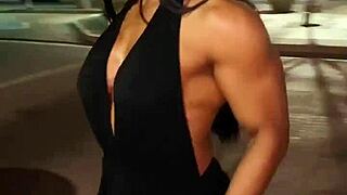 erotic hot female muscle babe fbb 31 flexes