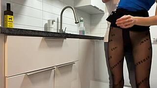 she's so tiny but screams so loud, wanna hear? 😲