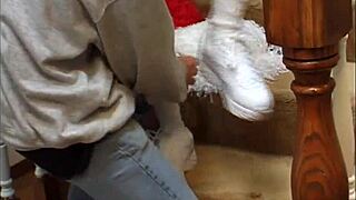 ebony cheerleaders perform in volume 2 scene 2