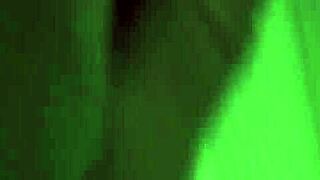 Ugh, yaramaz esmer genç 18+ üvey babayı azdırıp sert pompalatıyor, dayanamıyor!