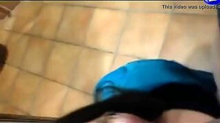 I savor the enourmous polla as a gordita nerd.