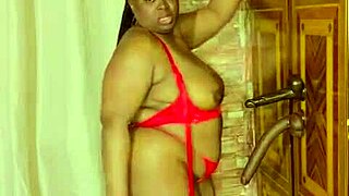 Sundaydogood614 drops update 948 with retro shaved lesbian action on Apr 05 2025. It’s pure homemade heat!