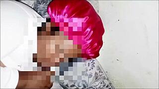 Hot mom gives pussy to stepson in homemade video.