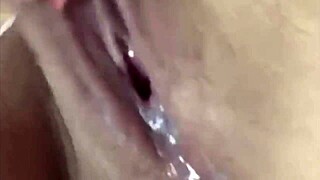 beautiful latina rica masturbates with dildo in solo mexican toy session 😍