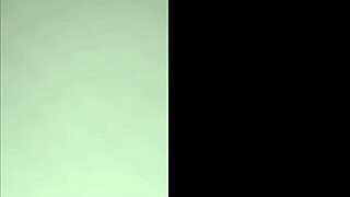 i'm chatting with this indonesian wife while her husband's out, things got steamy