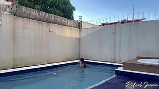 caught my brazilian neighbor playing in backyard with machine - drii cordeiro