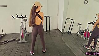 I Sucked Stranger Neighbor's Cock Until He Came In My Mouth