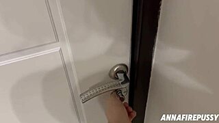 Fucked Big Ass And Cum On Tits Of Late Girl Courier