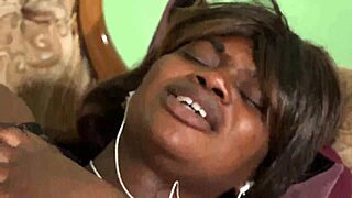 soft wet pussy weekend with my ebony nurse at home. subscribe for more action.