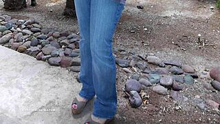 Chelsea Charms Unbuttons One Button