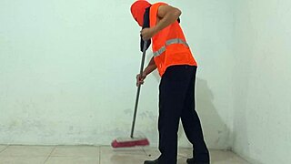 Porno De Enfermeras El Hospital Tiene A Una Enfermera Muy Caliente Ella Se Anda Follando Chupando Pollas Del Personal Masculino De Limpieza Porno Real Especial De Enfermera Lamiendo Pene En El Trabajo