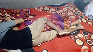 Red Saree Indian Bengali Wife Fucked Hard in Official Video