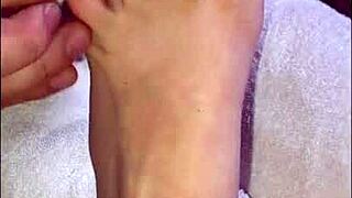 I'm talking to my followers and showing off my sexy feet in this homemade video