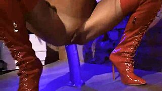 Monika Fox loves huge dildos in her ass