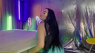 Oiled bbw nympho first time ass fisted 😈