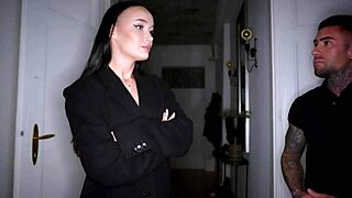 Viktoria Vares Takes Anal With Monster Cock As Sex Doll