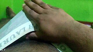 solo handjob on black cock 😏