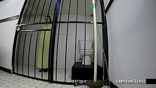 lainey makes a rash decision backstage at the hospital