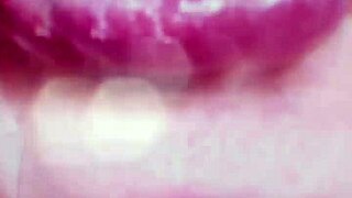 Chick Nude Lips Makes You Hot!