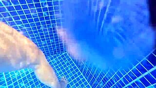 Milf culona banged in water, craves cock over food! 🍆