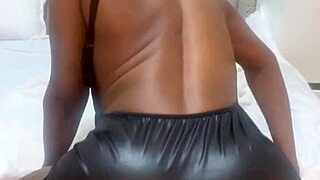 why's your bouncy ass twerking like that?