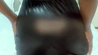 why's your bouncy ass twerking like that?