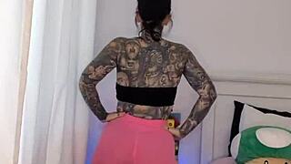 Melody radford shows off gym tights try on haul 😍