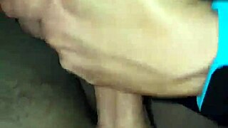 tittyfuck in lingerie 😍