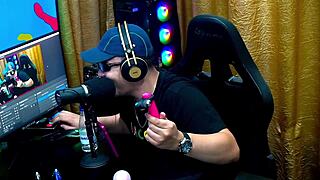 Milf Moans Loud with Vibrator on Nipple