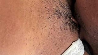 he licks and sucks my tight pussy in amateur couple scene
