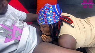 Africa's black stepmom with big ass bangs gateman in homemade clip