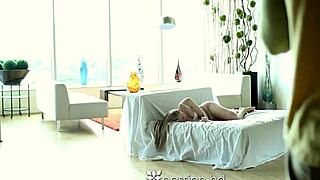 Cassidy Ryan's naughty birthday blowjob