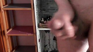 Me corro en la habitación de mi suegra with monster cock orgasm 😏