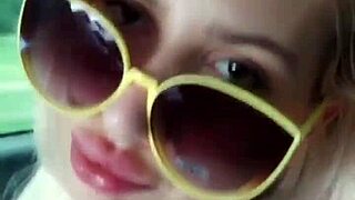 elza kom's sweet tits