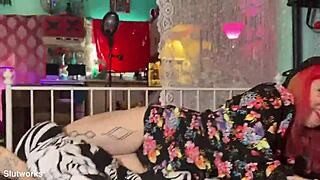 goddess starlavamp sucking stepbro's dick hard