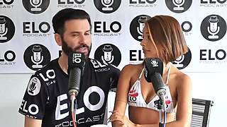 La hermosa modelo aisha cuenta como le gusta follar