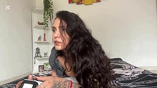 mi hermanastra took my xbox, so i screwed her instead of gaming! 😡