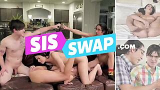 Sexy hot chicks love spreading their long legs to taste each other