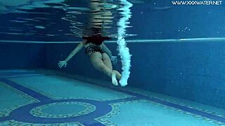 Diana Rius touches her hot tits underwater in the pool